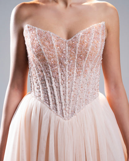 Look 16
