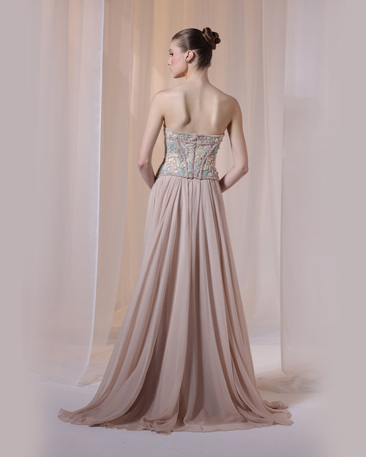 Look 18